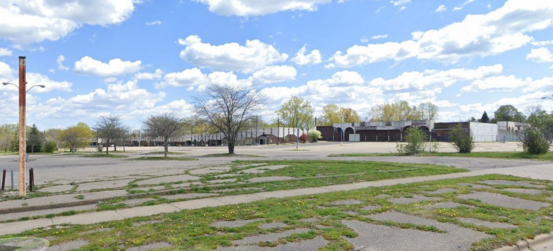 Glenwood Plaza - Street View